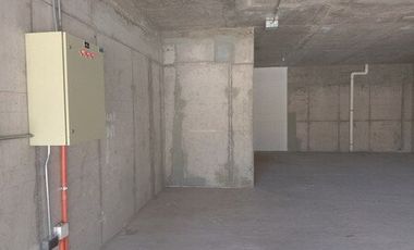 Último Local disponible en Ñuñoa, ideal para rubro gastronómico  - Calle Exequiel Fernandez #2000