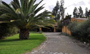 Gran Casa Parcela en Chicureo