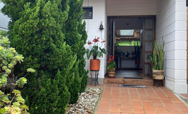 CASA EN VENTA EN MESSINA , RETIRO