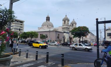 Oficina En Venta En Centro De Lima