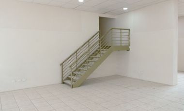 120 UF  280m2 dos niveles libres