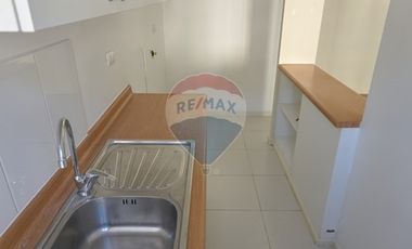 Venta Departamento en Condominio Lomas de Landa