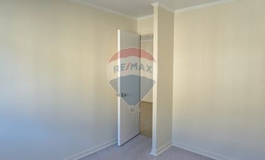 Venta Departamento en Condominio Lomas de Landa