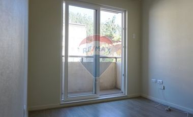 Venta Departamento en Condominio Lomas de Landa