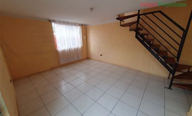 Casa en Arriendo en Casa en Arriendo sector El Palomar Etapa VII.