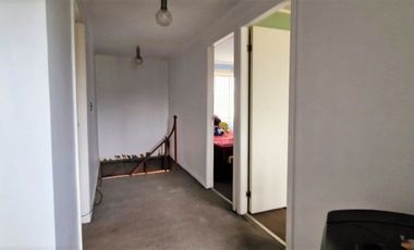 Arriendo de casa de dos pisos AMOBLADA, 4 dormitorios, en Quillota – Los Naranjos. $620.000