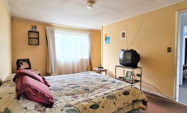 Arriendo de casa de dos pisos AMOBLADA, 4 dormitorios, en Quillota – Los Naranjos. $620.000