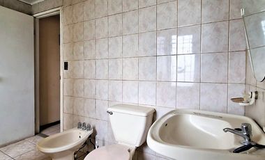 Arriendo de casa de dos pisos AMOBLADA, 4 dormitorios, en Quillota – Los Naranjos. $620.000