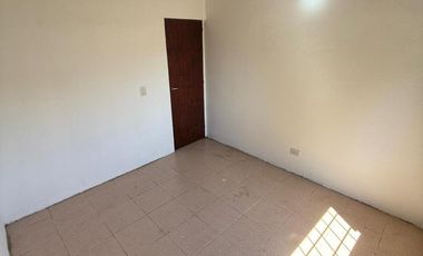 Casa en Alquiler permanente, Barrio Los Pinos, Exaltación de la cruz.