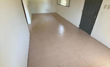 Casa en Alquiler permanente, Barrio Los Pinos, Exaltación de la cruz.