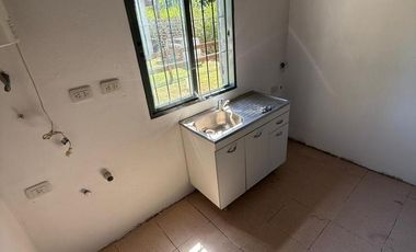 Casa en Alquiler permanente, Barrio Los Pinos, Exaltación de la cruz.