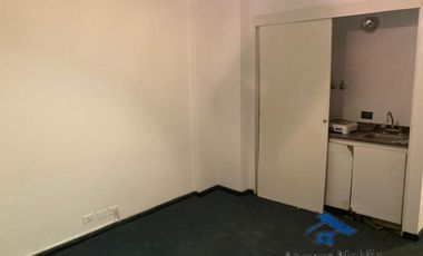 Oficina 3 despachos y area de trabajo - San Nicolás