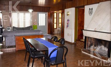 Departamento de 3 dormitorios en Venta, Los Hornos