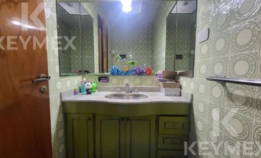 Departamento de 3 dormitorios en Venta, Los Hornos