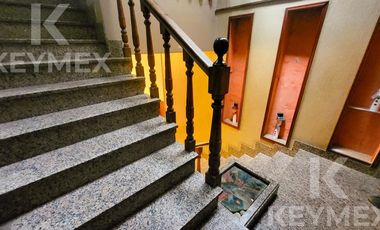 Departamento de 3 dormitorios en Venta, Los Hornos