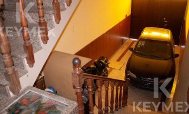 Departamento de 3 dormitorios en Venta, Los Hornos