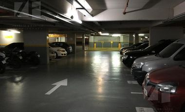 ALQUILER COCHERA CAPITALINAS SEGURIDAD LAS 24HS!!! $ 130.000.-