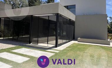 Casa en venta - Barrio El Principado, Canning