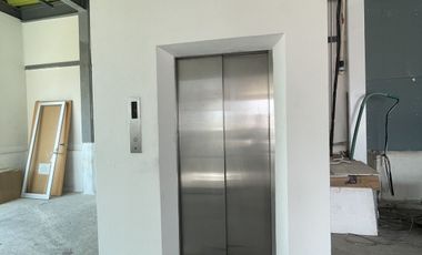 Espacios en renta para oficina, consultorio o escuela – Av. Francisco Villa.