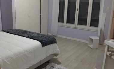 Chalet de 5 ambientes en alquiler temporal, en Martínez.