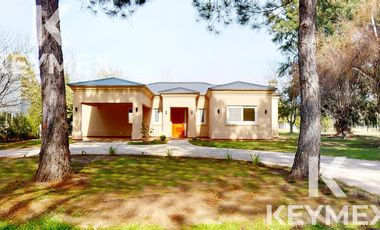 VENTA CASA 3 DORMITORIOS EN MIRALAGOS