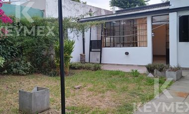 CASA DE 3 DORM EN ALQUILER C/VERDE