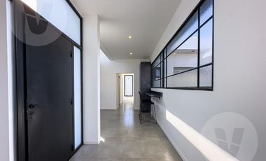 Casa en venta con renta - Barrio Santa Ines, Canning