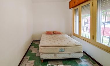 VENTA | PERMUTA - Casa de 3 dormitorios con cochera y patio. Monje, San Jerónimo, Santa Fe.