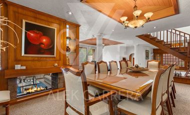 A C G Internacional Presenta  