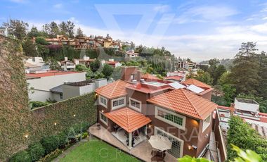 A C G Internacional Presenta  