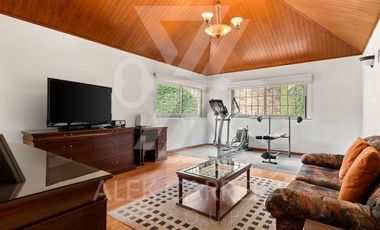 A C G Internacional Presenta  