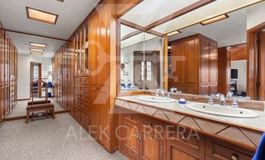 A C G Internacional Presenta  