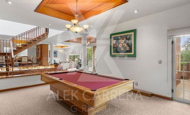 A C G Internacional Presenta  