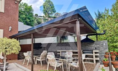 A C G Internacional Presenta  