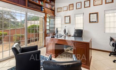 A C G Internacional Presenta  