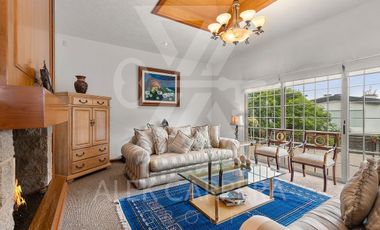 A C G Internacional Presenta  