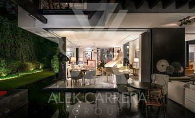 ACG International Presenta: 