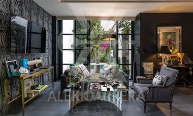 ACG International Presenta: 