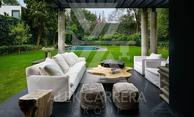 ACG International Presenta: 