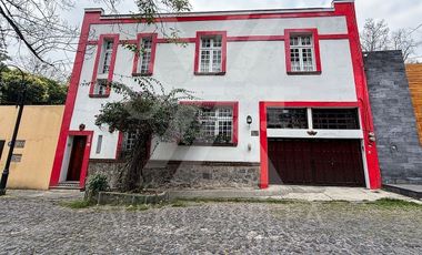 ACG International Presenta: 