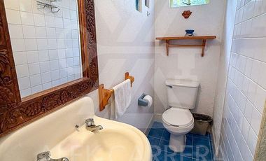 ACG International Presenta: 