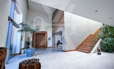 Presentamos  La Propiedad Mas Exclusiva de Bosque Real Country Club