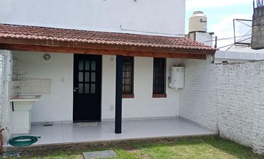 CASA ALQUILER CASTELAR