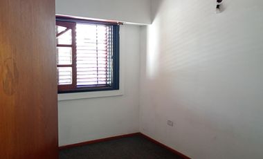 CASA ALQUILER CASTELAR