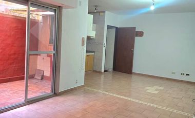3 ambientes - patio - 1er piso escaleras