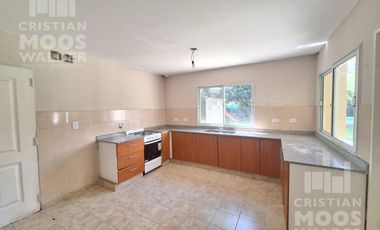 Casa  en alquiler- Maschwitz Village