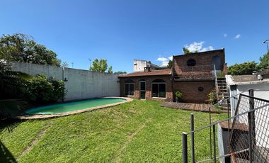 Local y oficinas en excelente zona. Martínez.