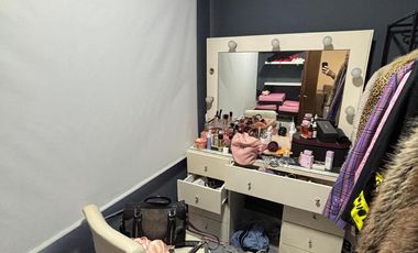 Local y oficinas en excelente zona. Martínez.