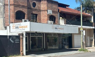 Local y oficinas en excelente zona. Martínez.