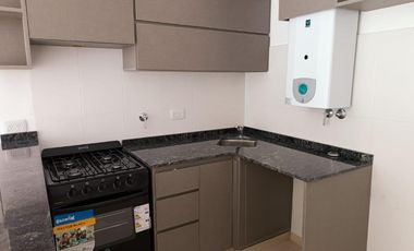 Depto 2amb c/ balcon cerca avenida